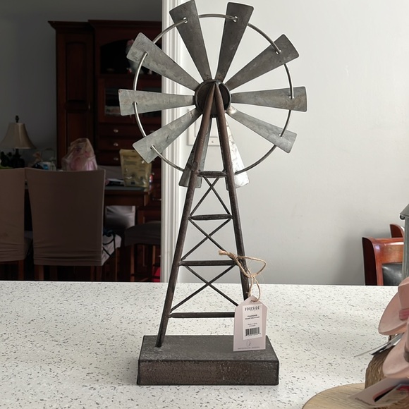 Rustic Metal Windmill Decor - Picture 2 of 4